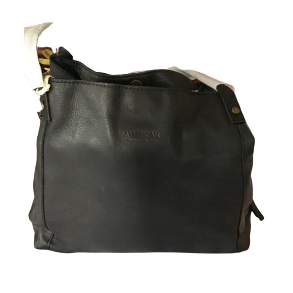 NWT AMERICAN LTHR COMPNY BLK SHLDR SHPR. Sold. 1 available see closet. - Picture 2 of 11